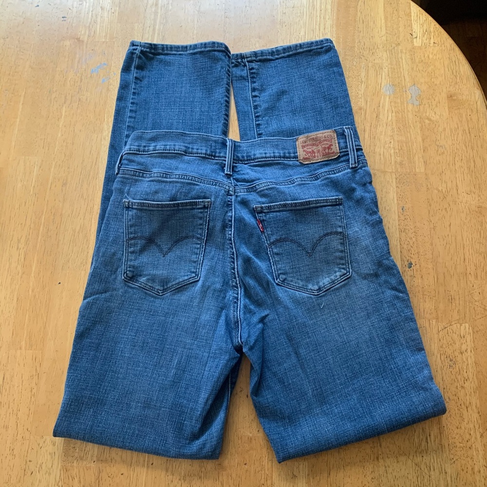 •👖 Levi’s Jeans 👖•